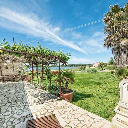 Apartments And Rooms Ana Pomer 217 Εξωτερικό φωτογραφία